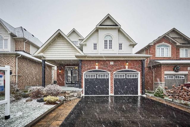 19 Goodall Cres, House detached with 3 bedrooms, 4 bathrooms and 4 parking in Clarington ON | Image 1