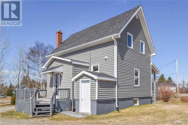 607 Des Acadiens Boulevard, House detached with 2 bedrooms, 1 bathrooms and null parking in Bertrand NB | Image 9