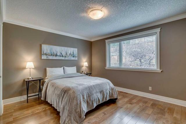 627 Strathcona Drive Sw, House detached with 5 bedrooms, 3 bathrooms and 4 parking in Calgary AB | Image 19