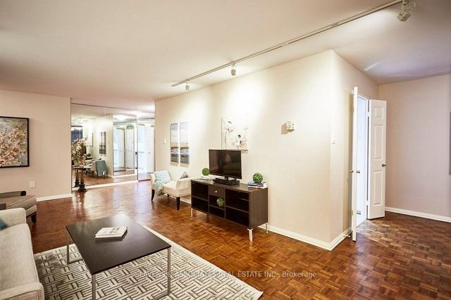 1005 - 15 Mcmurrich St, Condo with 3 bedrooms, 2 bathrooms and 2 parking in Toronto ON | Image 10