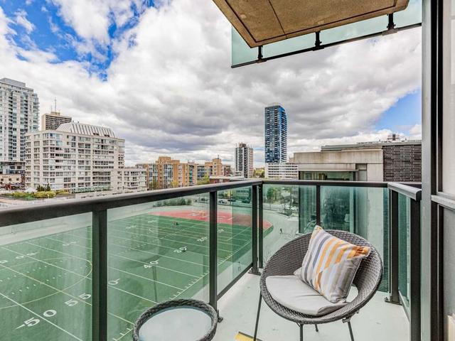 620 - 70 Roehampton Ave, Condo with 2 bedrooms, 2 bathrooms and 1 parking in Toronto ON | Image 22