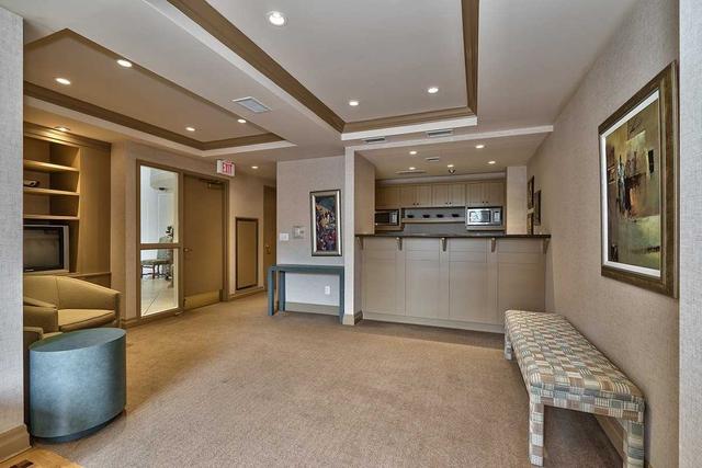 208 - 40 Old Mill Rd, Condo with 2 bedrooms, 2 bathrooms and 1 parking in Oakville ON | Image 20