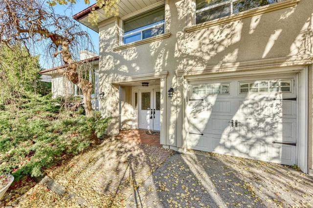 31 Fleetwell Crt, House detached with 3 bedrooms, 3 bathrooms and 5 parking in Toronto ON | Image 1