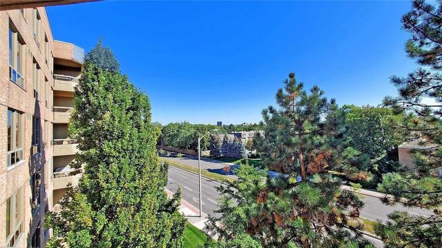 506 - 1200 Don Mills Rd, Condo with 2 bedrooms, 2 bathrooms and 1 parking in Toronto ON | Image 31
