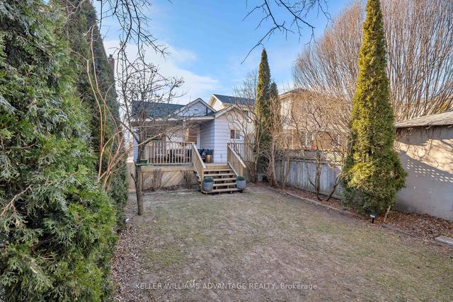 63 Guthrie Ave, House detached with 2 bedrooms, 2 bathrooms and 1 parking in Toronto ON | Image 19