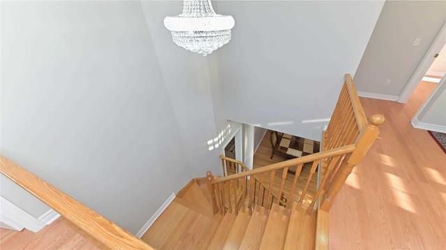57 Thorndale Rd, House detached with 4 bedrooms, 4 bathrooms and 6 parking in Brampton ON | Image 14