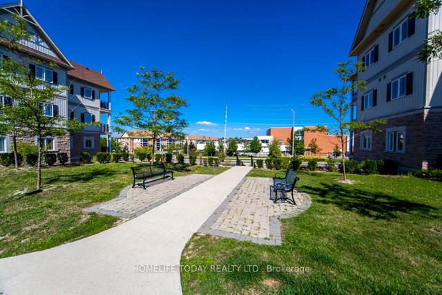 301 - 1 Sidney Lane, Condo with 2 bedrooms, 1 bathrooms and 1 parking in Clarington ON | Image 12