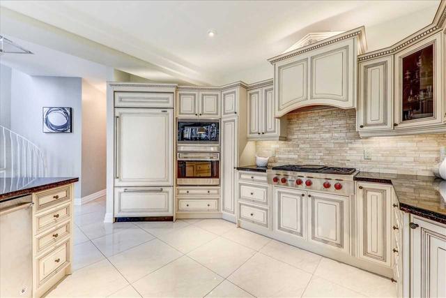 12 Cranston Dr, House detached with 3 bedrooms, 5 bathrooms and 13 parking in Caledon ON | Image 5