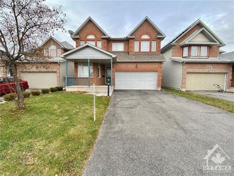 110 Mosswood Court, House detached with 5 bedrooms, 5 bathrooms and 4 parking in Ottawa ON | Card Image