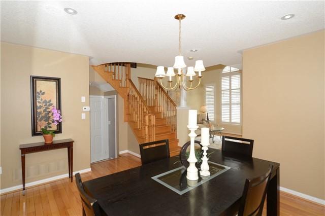 68 Trojan Cres, House detached with 3 bedrooms, 4 bathrooms and 3 parking in Markham ON | Image 5
