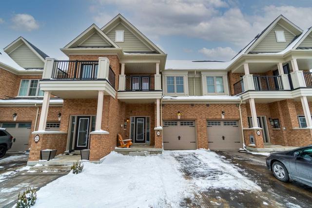 24 Spofford Dr, House attached with 3 bedrooms, 3 bathrooms and 3 parking in Whitchurch Stouffville ON | Image 1