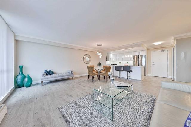 1715 - 15 La Rose Ave, Condo with 3 bedrooms, 2 bathrooms and 1 parking in Toronto ON | Image 23