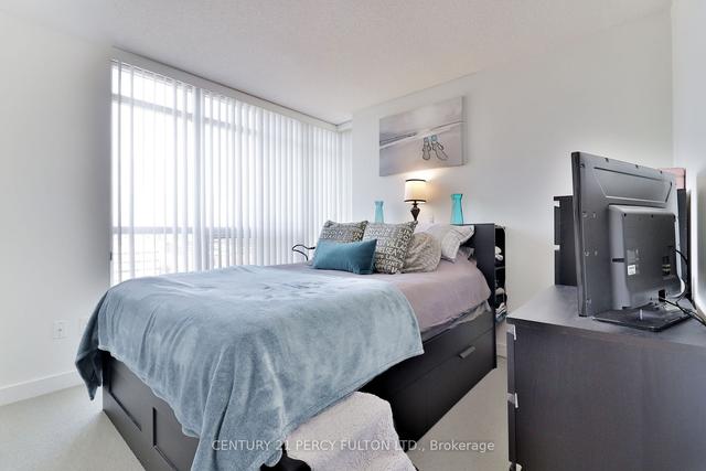 905 - 33 Singer Crt, Condo with 2 bedrooms, 2 bathrooms and 1 parking in Toronto ON | Image 21