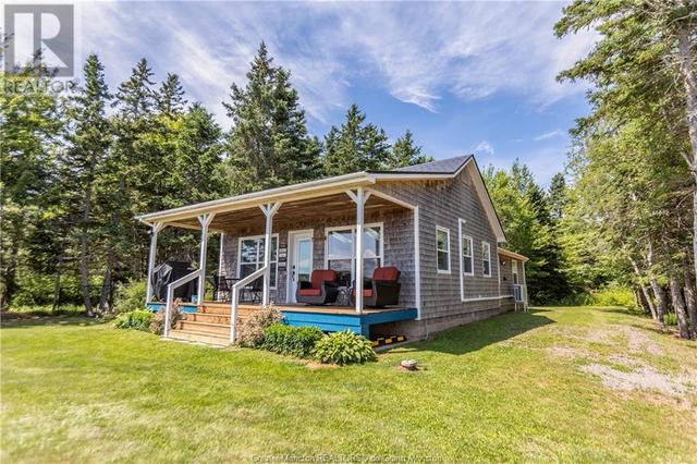 51 Cape Dr, House detached with 2 bedrooms, 2 bathrooms and null parking in Botsford NB | Image 4