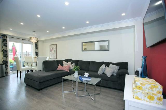31 Milkweed Cres, House semidetached with 3 bedrooms, 2 bathrooms and 3 parking in Brampton ON | Image 23