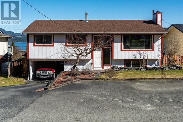 111 Seaview St, House detached with 3 bedrooms, 3 bathrooms and 4 parking in Sayward BC | Image 3