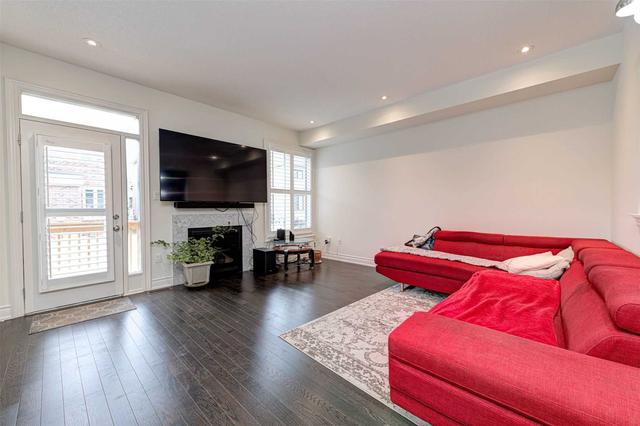 1173 Raspberry Terr, House detached with 4 bedrooms, 4 bathrooms and 4 parking in Milton ON | Image 19