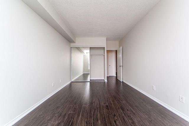 1001 - 400 Mclevin Ave, Condo with 1 bedrooms, 1 bathrooms and 1 parking in Toronto ON | Image 12