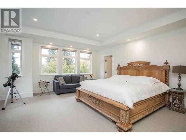 3082 Spencer Place, House detached with 5 bedrooms, 6 bathrooms and 6 parking in West Vancouver BC | Image 25