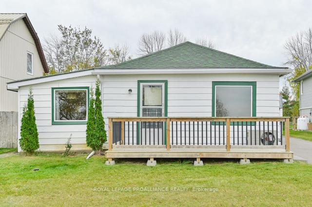 119 Ridley St, House detached with 1 bedrooms, 1 bathrooms and 3 parking in Prince Edward County ON | Image 1