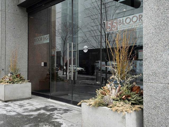 uph09 - 55 Bloor St E, Condo with 2 bedrooms, 2 bathrooms and 1 parking in Toronto ON | Image 7
