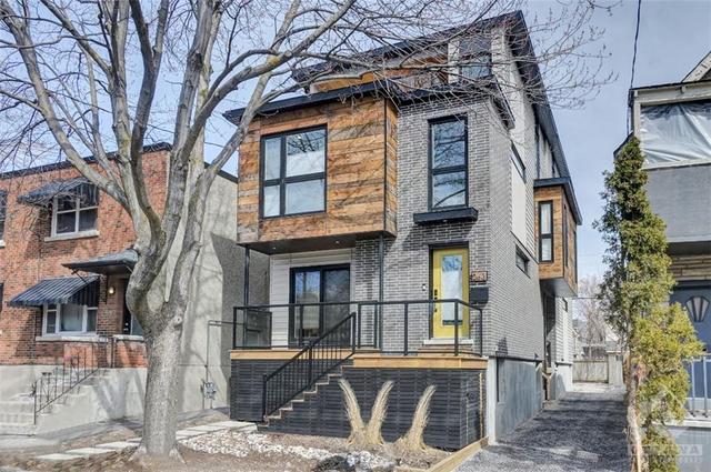 261 Cambridge Street N, Home with 3 bedrooms, 3 bathrooms and 1 parking in Ottawa ON | Image 1