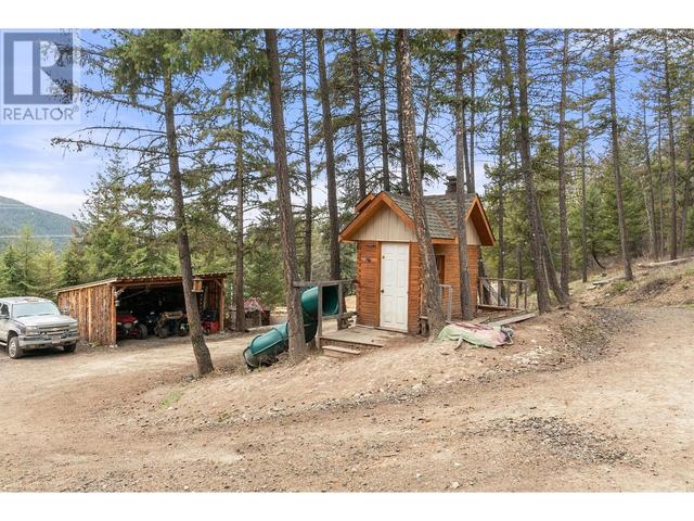 1809 Cardinal Creek Road, House detached with 3 bedrooms, 2 bathrooms and 1 parking in Central Okanagan BC | Image 33