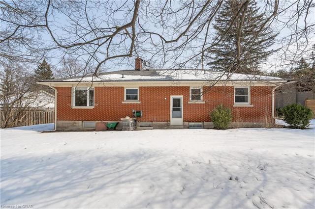 22 Glenhill Place, House detached with 3 bedrooms, 1 bathrooms and null parking in Guelph ON | Image 32