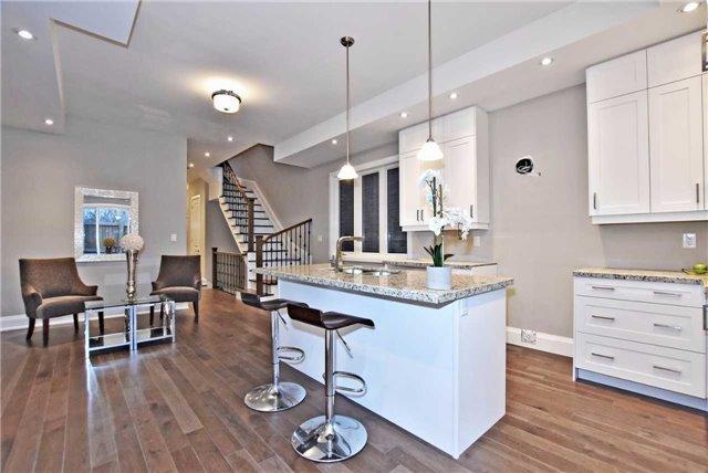2 Helen Ave, House detached with 4 bedrooms, 6 bathrooms and 2 parking in Toronto ON | Image 5