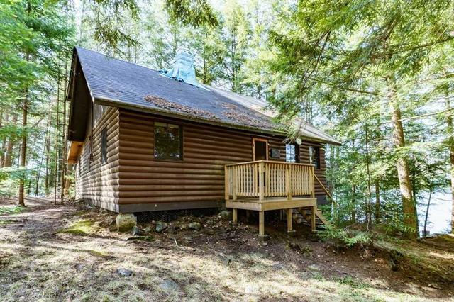 1409 West Oxbow Lake Rd, House detached with 3 bedrooms, 1 bathrooms and 4 parking in Lake of Bays ON | Image 17