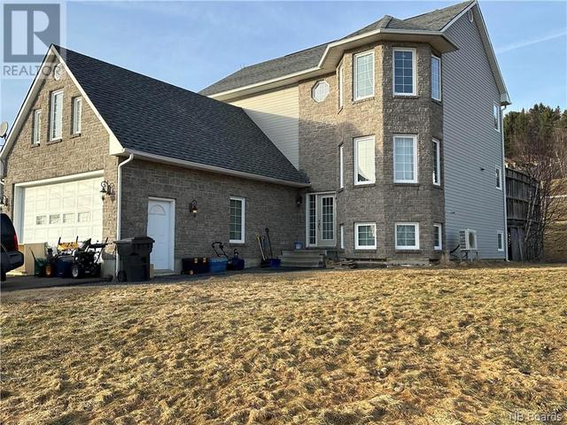 1170 Route 105, House detached with 5 bedrooms, 4 bathrooms and null parking in Douglas NB | Image 33