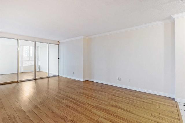 507 - 275 Bamburgh Circ, Condo with 2 bedrooms, 2 bathrooms and 2 parking in Toronto ON | Image 2