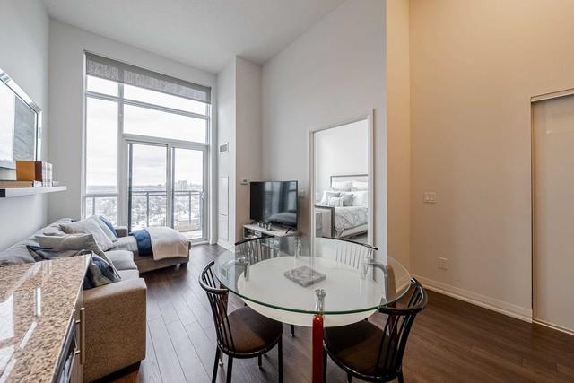 2903 - 30 Meadowglen Pl, Condo with 1 bedrooms, 2 bathrooms and 1 parking in Toronto ON | Image 3