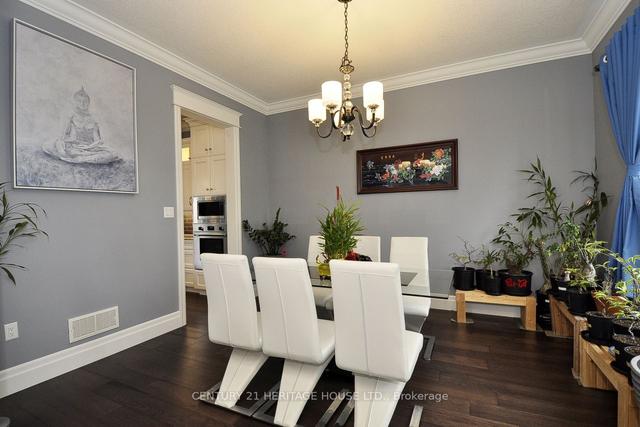 300 Deerfoot Tr, House detached with 4 bedrooms, 5 bathrooms and 5 parking in Waterloo ON | Image 14