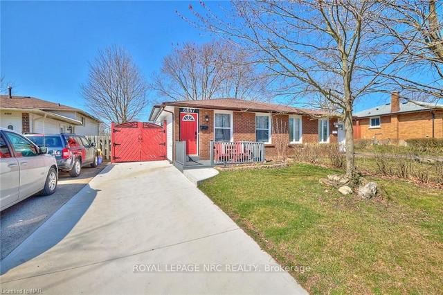 6867 Waters Ave, House semidetached with 3 bedrooms, 1 bathrooms and 2 parking in Niagara Falls ON | Image 22