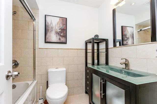 18 Peach Tree Path, Townhouse with 3 bedrooms, 4 bathrooms and 1 parking in Toronto ON | Image 7