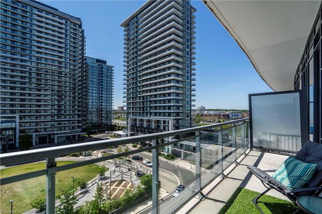 512 - 2520 Eglinton Avenue W, House attached with 2 bedrooms, 1 bathrooms and 1 parking in Mississauga ON | Image 27