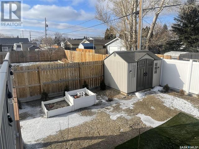 205 Lonsdale Street, House detached with 7 bedrooms, 5 bathrooms and null parking in Maple Creek SK | Image 7