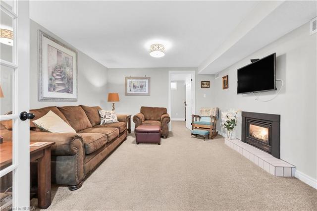 68 Devon Street, House detached with 2 bedrooms, 2 bathrooms and 2 parking in Brantford ON | Image 15