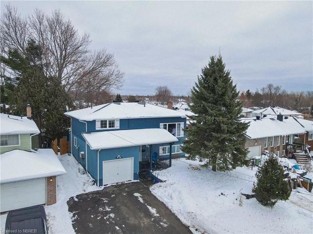 34 Portage Avenue, House detached with 4 bedrooms, 1 bathrooms and 4 parking in North Bay ON | Image 23
