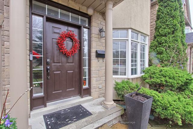 3 Tyre Ave, House detached with 4 bedrooms, 3 bathrooms and 5 parking in Toronto ON | Image 36