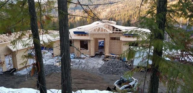 7425 Dixon Dam Rd, House detached with 3 bedrooms, 3 bathrooms and 4 parking in North Okanagan C BC | Image 17