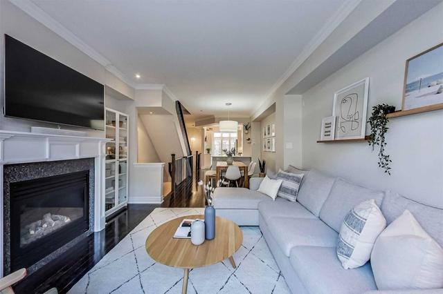 52 Furrow Lane, House attached with 3 bedrooms, 3 bathrooms and 2 parking in Toronto ON | Image 38