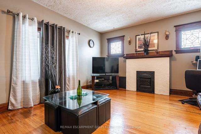5424 Second Ave, House detached with 3 bedrooms, 2 bathrooms and 3 parking in Niagara Falls ON | Image 6