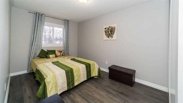 51 - 20 Heathcliffe Sq, Townhouse with 3 bedrooms, 3 bathrooms and 2 parking in Brampton ON | Image 17