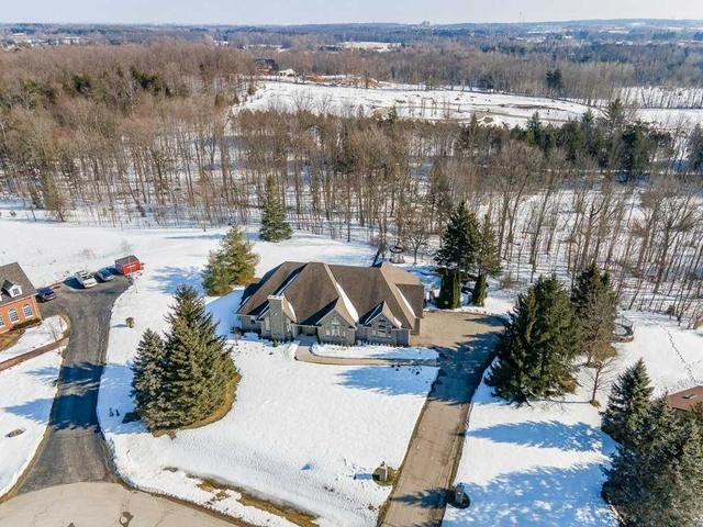 33 Fox Run Dr, House detached with 3 bedrooms, 4 bathrooms and 11 parking in Puslinch ON | Image 23