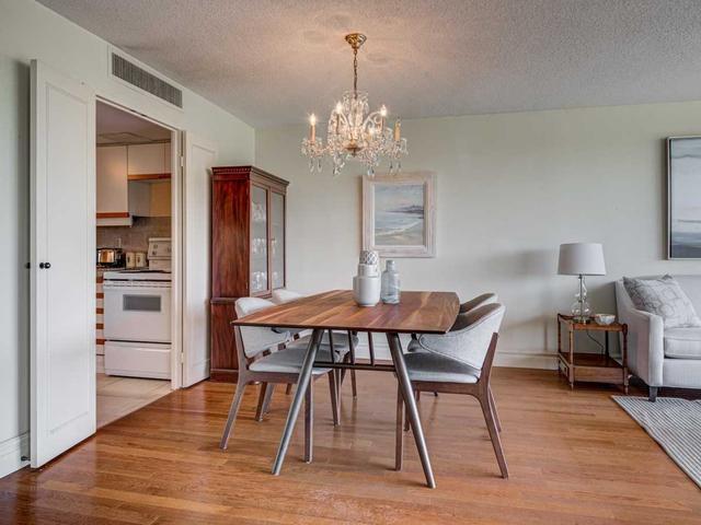 701 - 61 St Clair Ave W, Condo with 2 bedrooms, 2 bathrooms and 1 parking in Toronto ON | Image 30