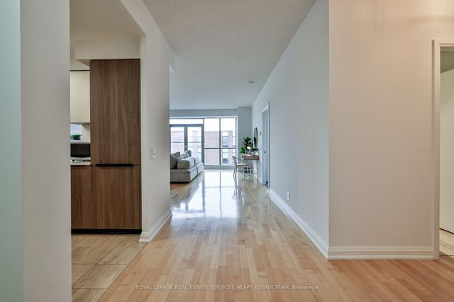 703 - 3 Mcalpine St, Condo with 2 bedrooms, 2 bathrooms and 1 parking in Toronto ON | Image 21