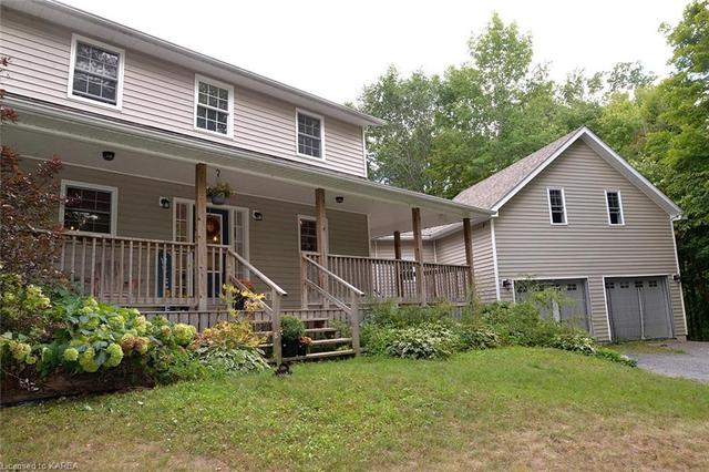1413 Norway Road, House detached with 3 bedrooms, 2 bathrooms and 7 parking in South Frontenac ON | Image 3