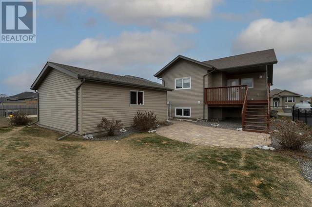 232 Cougar Cres, House detached with 4 bedrooms, 3 bathrooms and null parking in Thunder Bay ON | Image 38